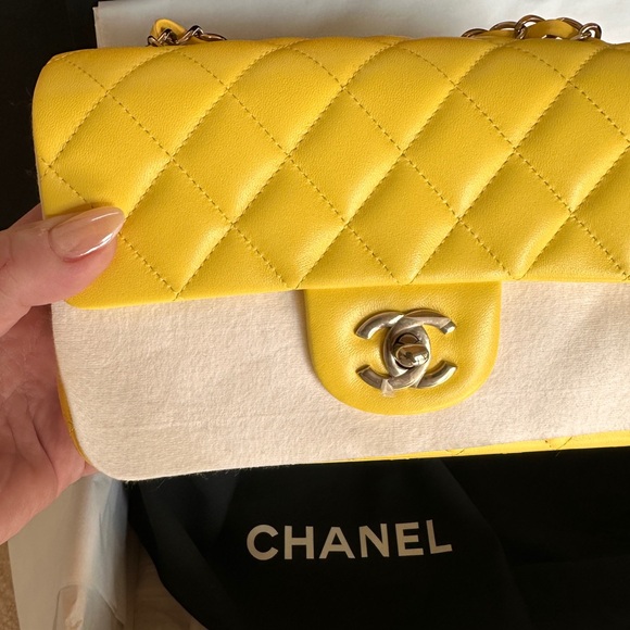 FULL SET - CHANEL Classic Rectangle Mini (Yellow with Champagne Gold HW) - Picture 13 of 17